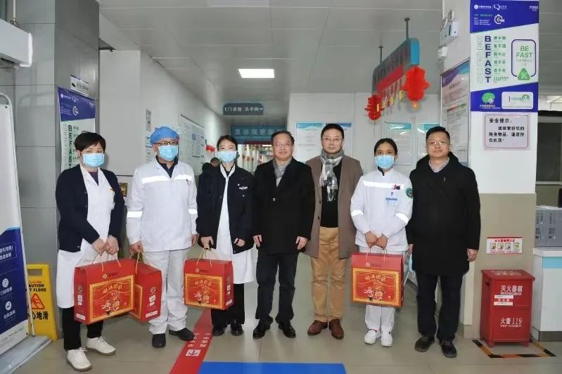 http://news.cmc.edu.cn/__local/5/16/18/AE87AA8EBE82DA5390DD3158B70_B2A3C770_10BD5.jpeg